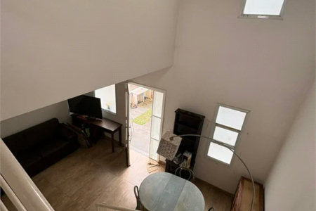 Casa à venda com 3 quartos, sendo 1 suíte, no condomínio New Village, Cotia - SP