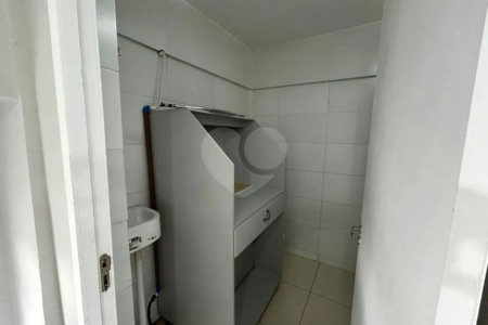Prédio comercial á venda, com 88m2, em São Carlos-SP.