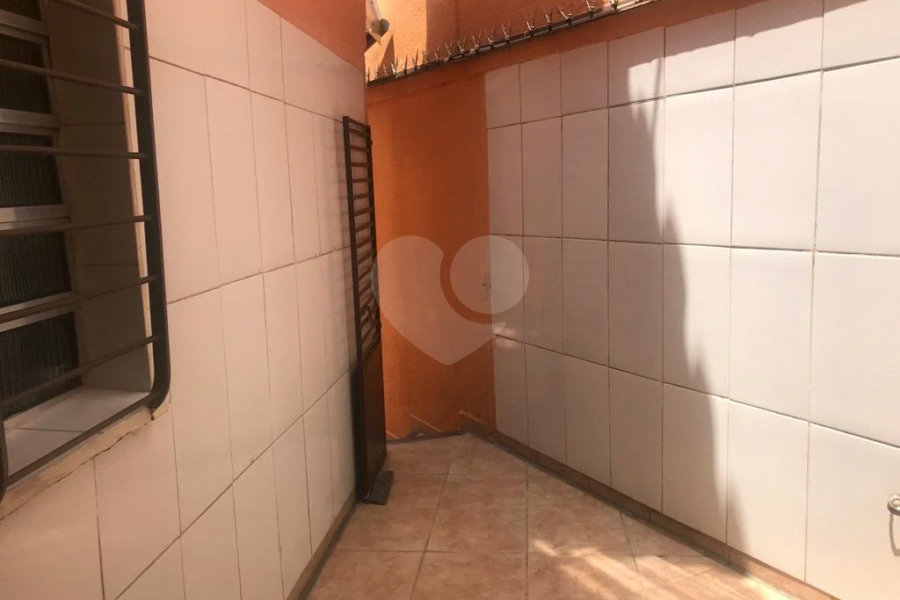 Casa à venda com 5 quartos, sendo 3 suítes, em Alto da Lapa, São Paulo, SP