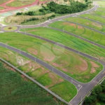Terreno a venda com 300 metros quadrados no Condomínio Soleil