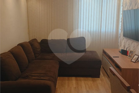 Apartamento à venda com 45m² em excelente localização!