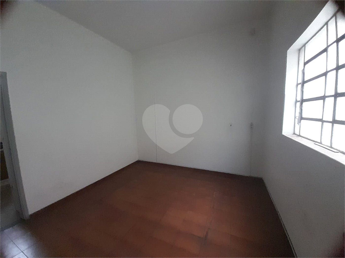 Prédio Comercial na Av. São Carlos - Excelente Oportunidade no Centro da Cidade