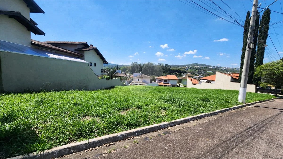 Terreno à venda no Condomínio Villaggio Capriccio – Louveira 700 m² excelente topografia