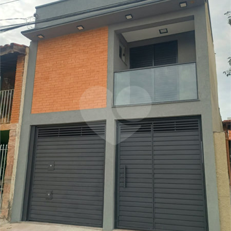 Belíssimo Sobrado com 3 Quartos e 135m² A/C à Venda no Jardim Alvinópolis - Atibaia