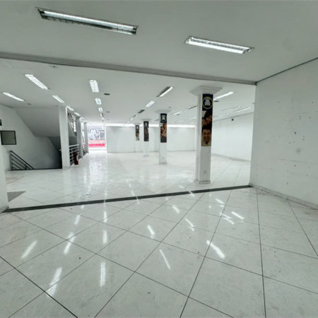 PRÉDIO COMERCIAL DE 944 M² PARA LOCAÇÃO | LOCALIZAÇÃO ESTRATÉGICA, GRANDE VISIBILIDADE E EXCELENTE POTENCIAL COMERCIAL