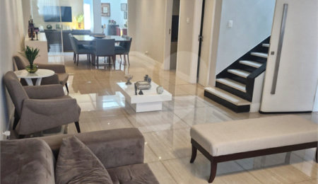 Casa à venda com 3 quartos, sendo 1 suíte,  em Vila Deodoro, São Paulo, SP