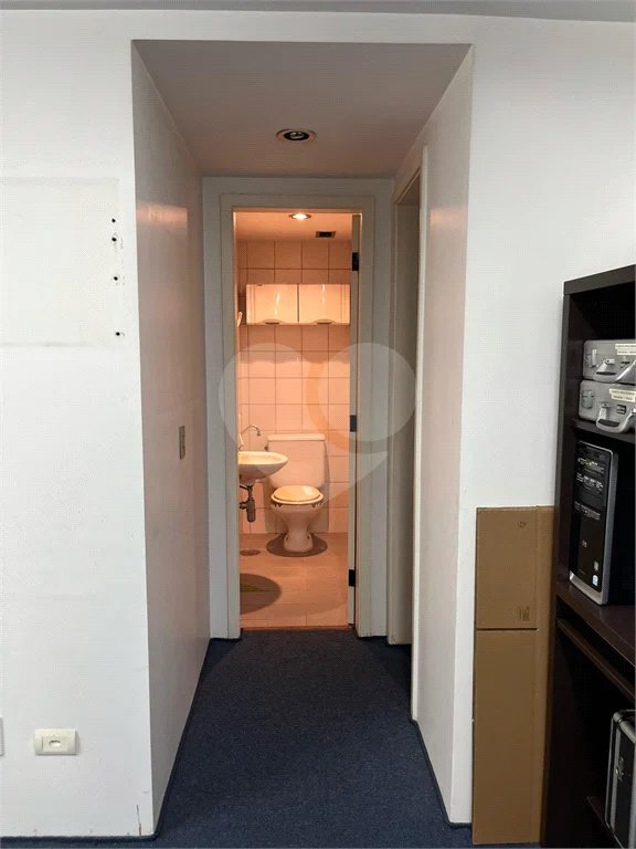 Sala comercial de 28 m² à venda em Higienópolis