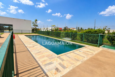 Casa à venda com 3 quartos, sendo 1 suíte, no condomínio Terra Ville, Três Lagoas - MS
