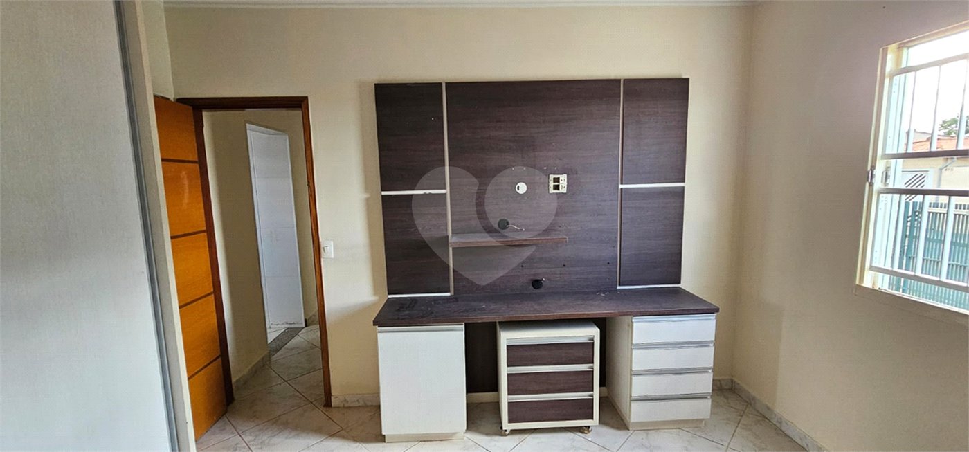 Apartamento à venda com 2 quartos no condomínio Residencial Itaipu, São Carlos - SP