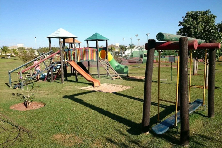 Casa à venda com 4 suítes em Parque Residencial Damha IV, São José do Rio Preto, SP