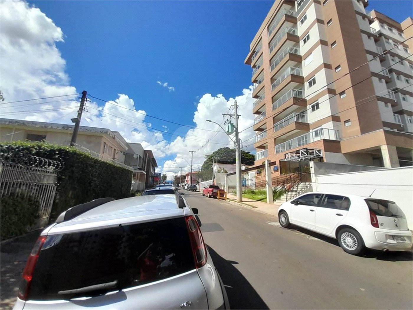 Excelente oportunidade de apartamento à venda no Edifício Monet