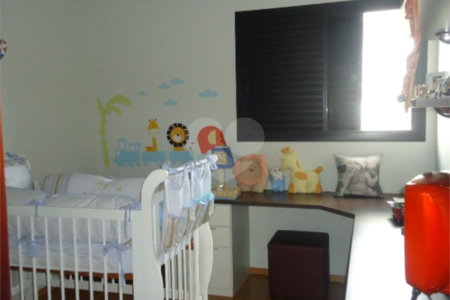 Apartamento com 130m² enfrente ao São Carlos Clube