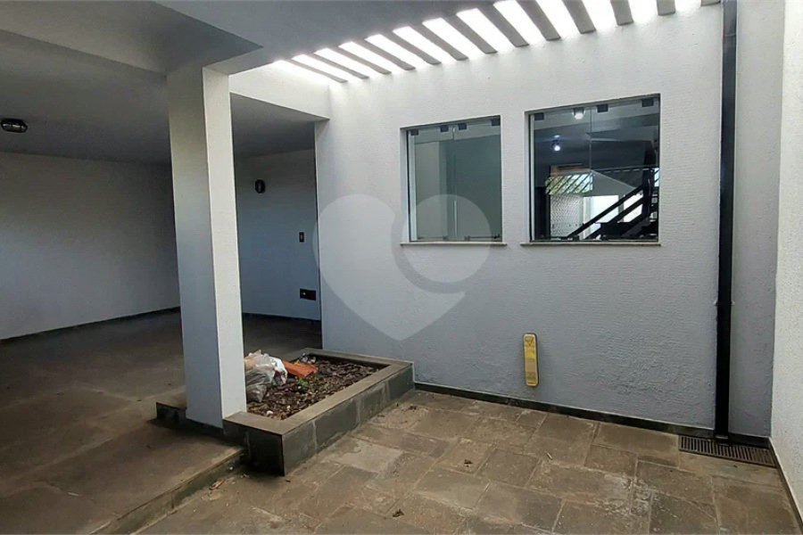 SOBRADO COM DESIGN EXCLUSIVO E LAZER COMPLETO 3 DORMITÓRIOS SENDO 1 SUÍTE