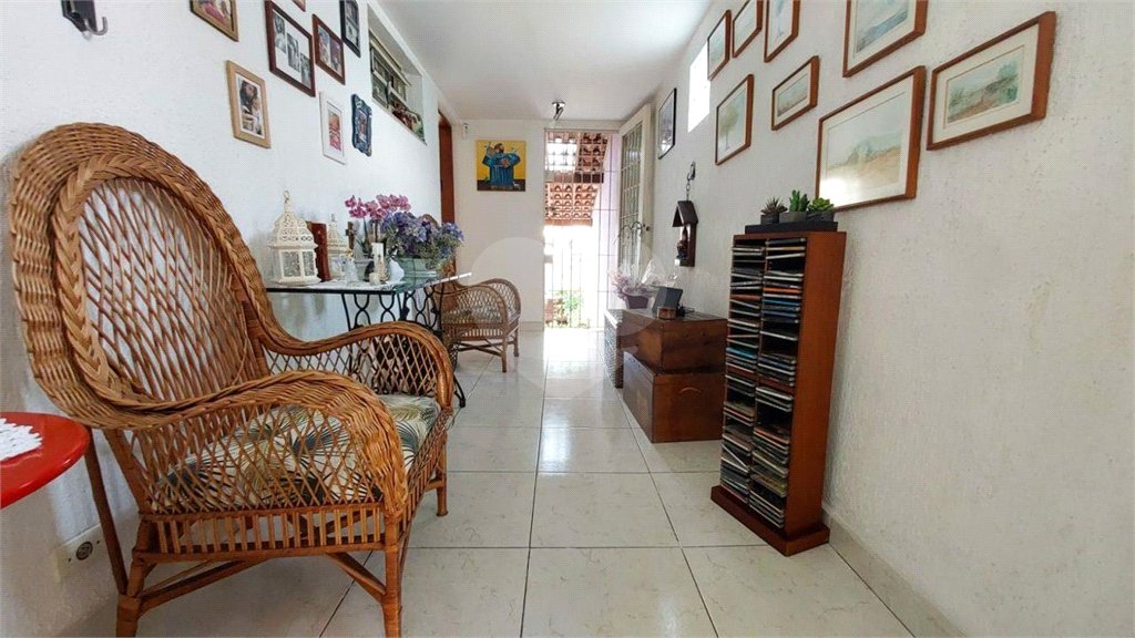 Casa à venda com 3 quartos, sendo 1 suíte,  em Vila Paulista, São Paulo, SP