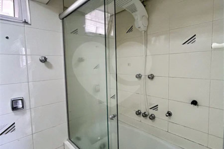 Apartamento de 105 m2, 3 dorms, 2 vagas livres em Perdizes