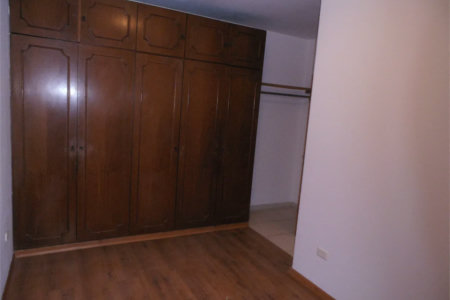 Sobrado à venda ou para alugar com 4 quartos, sendo 1 suíte, em Vila Butantã, São Paulo, SP