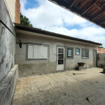 Casa com Edícula à Venda, 4 Dorms no Pq. Novo Horizonte em São José dos Campos/SP