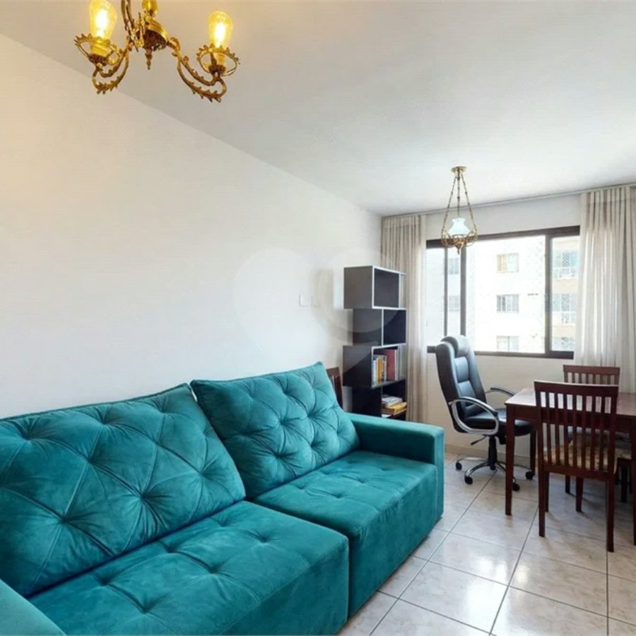 Apartamento de 48m2 à venda com 2 dormitórios e 1 vaga na Bosque da Saúde