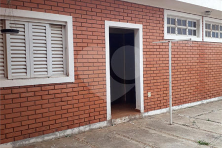 Casa de 3 andares à Venda no Jardim Cardinalli