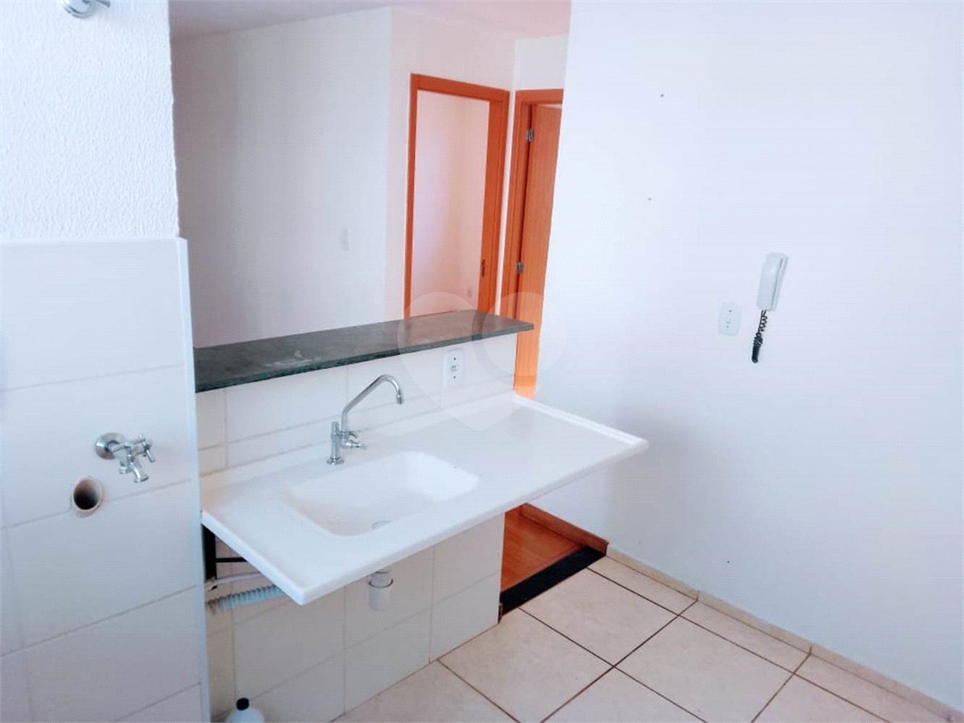 Apartamento no Condomínio Residencial Monte Everest