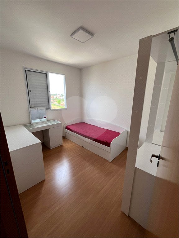 Oportunidade Única no Monte dos Pinheiros – Um lar completo esperando por você