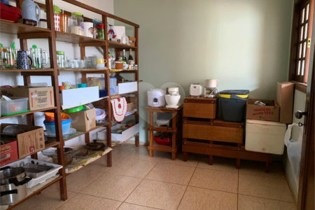 Casa ampla à venda no Vale das Flores em Atibaia