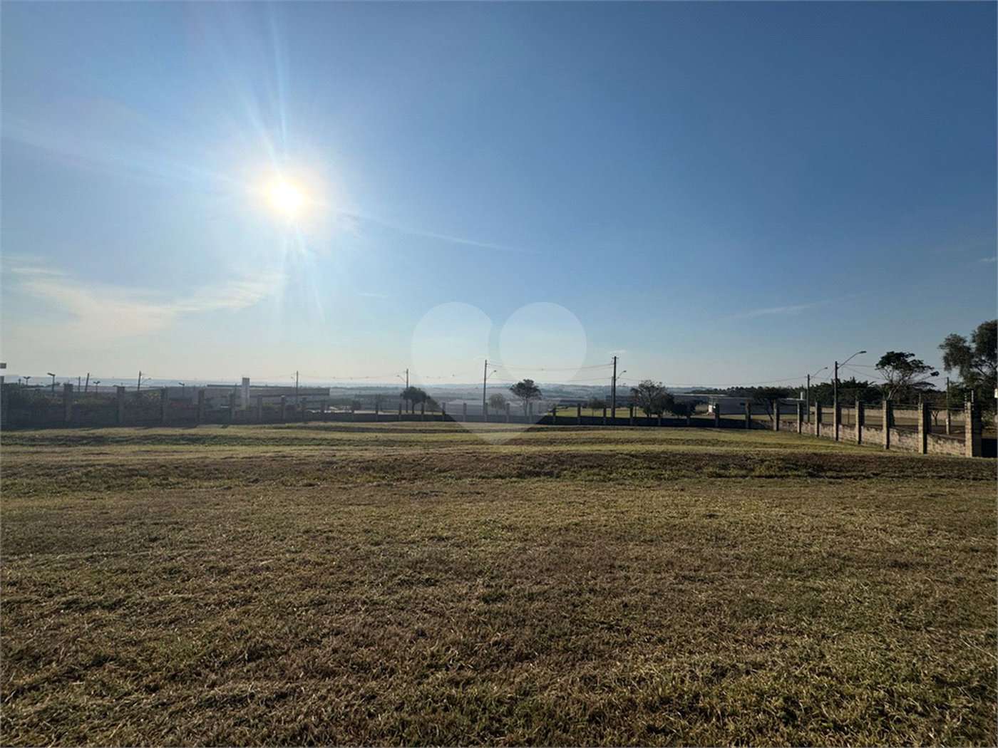 Terreno comercial de 1.685m2 á venda, em Parque Tecnológico Damha II.