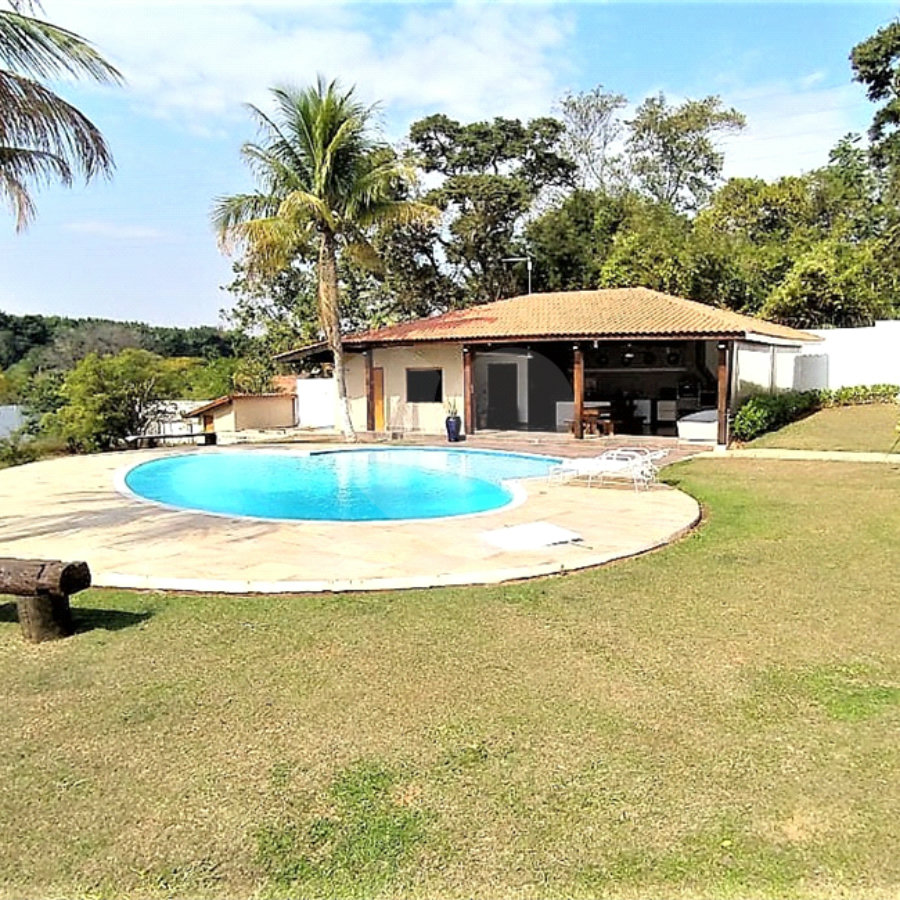 Chácara à Venda em Vinhedo/SP!!!