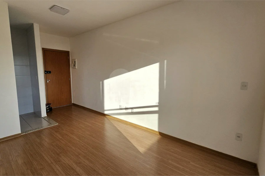 Apartamento para venda no Edifício Piazza Turin, bairro Glebas Califórnia, Piracicaba/SP.