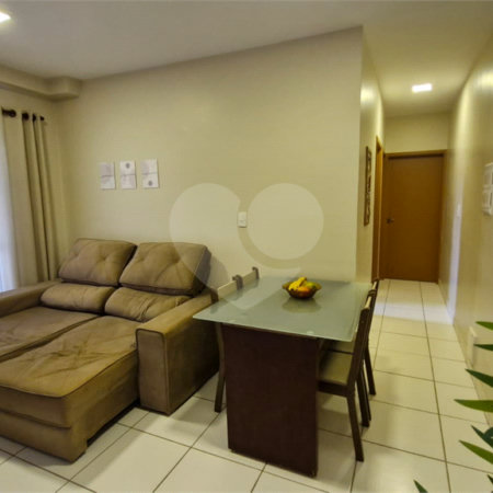 Apartamento à venda no condomínio Parque das Acácias.