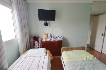 Apartamento à venda no Cambuci com 100m2