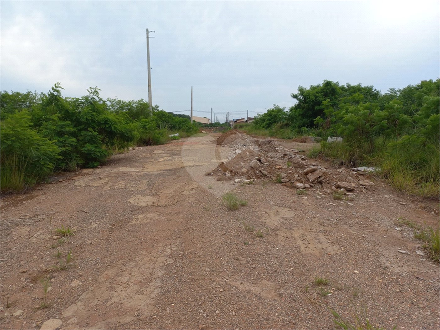 Terreno com 150,00 m² .