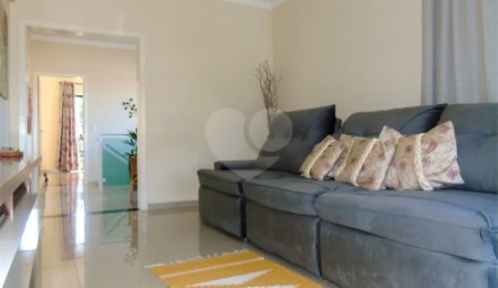 Casa à venda com 4 quartos, sendo 3 suítes,  em Vista Linda, Bertioga, SP