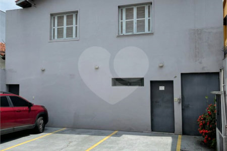 Casa à venda ou para alugar com 8 quartos em Chácara Santo Antônio, São Paulo, SP