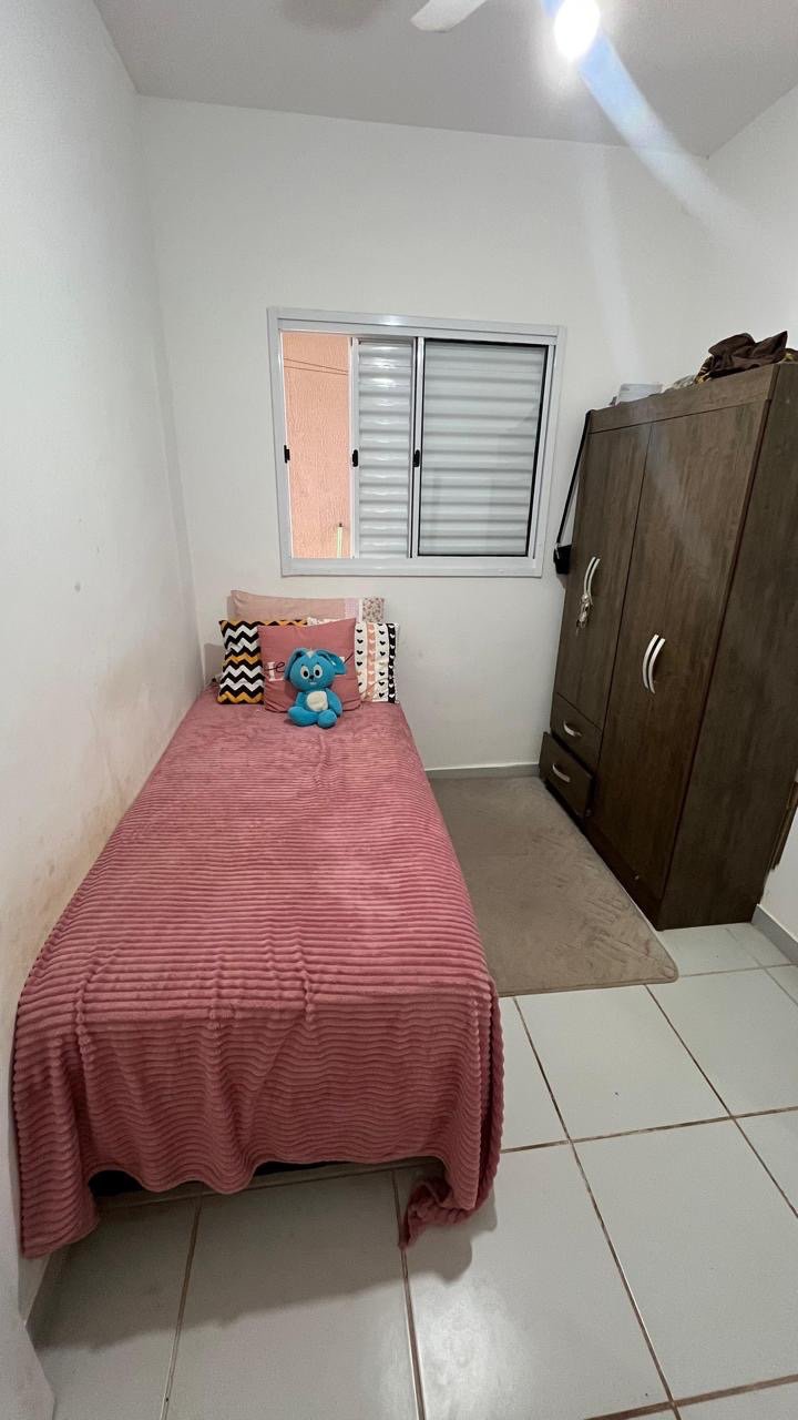 Casa à venda com 3 quartos, sendo 1 suíte,  no condomínio Eco Ville 4, Três Lagoas - MS