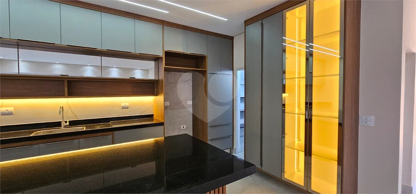 Casa à venda com 3 Suítes em Condomínio - Piracicaba/SP