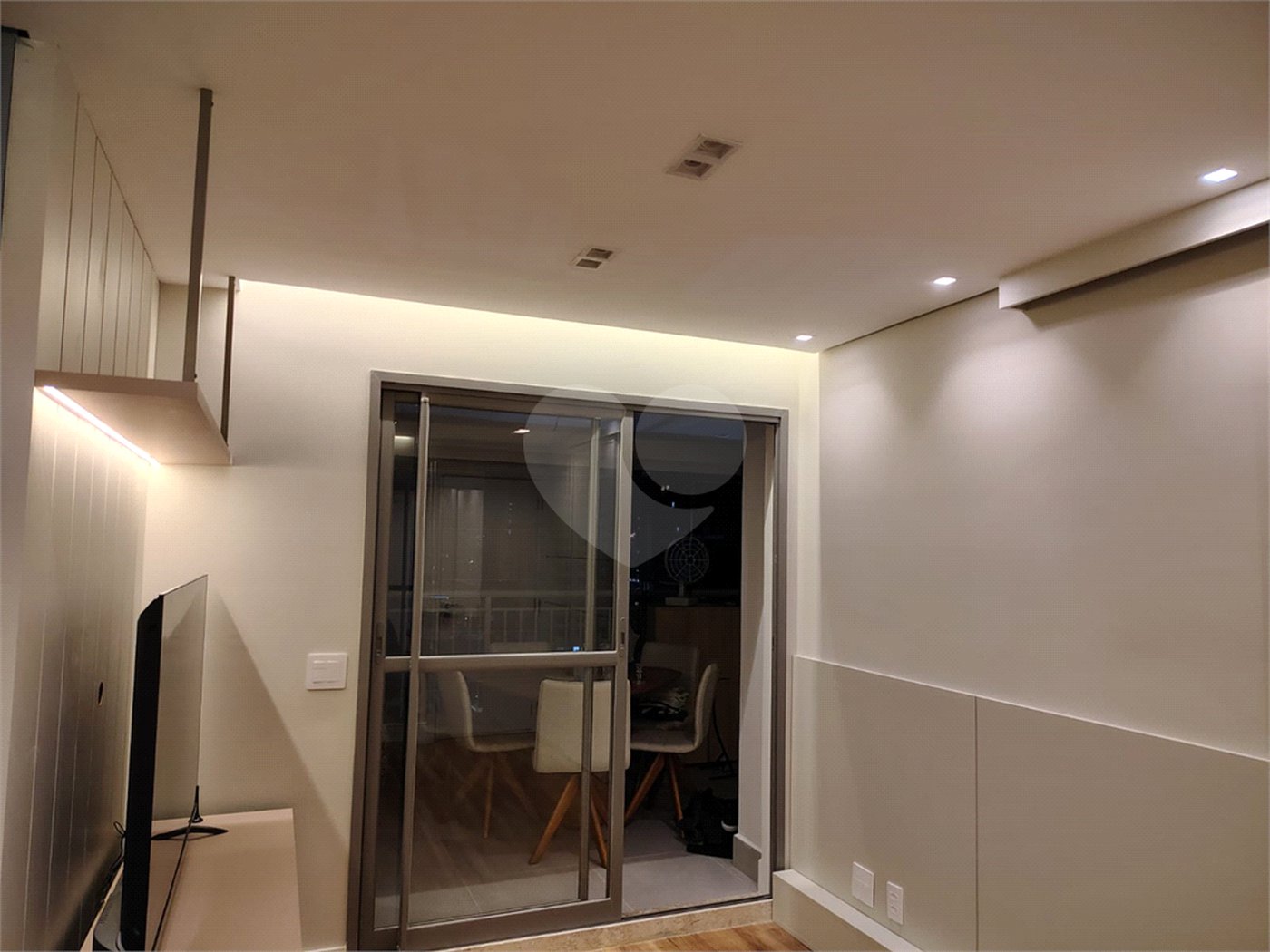 Apartamento Novo à Venda no Paraíso com 35m², Suíte e Próximo ao Metrô