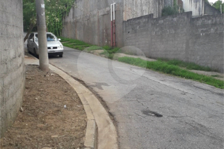 Casa à venda com 1 suíte no condomínio 1, São Paulo - SP
