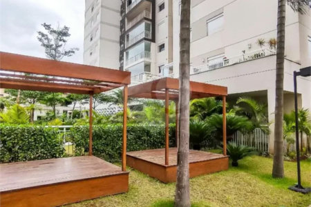 Apartamento à venda com 3 quartos, sendo 1 suíte,  em Jardim Vazani, São Paulo, SP