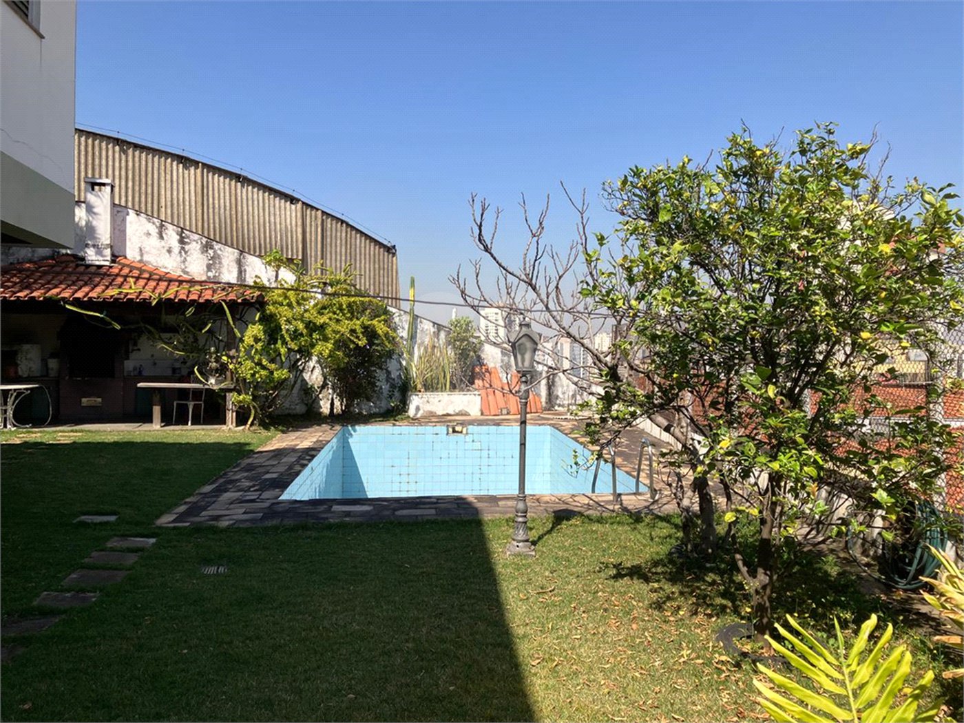 Casa à venda com 5 quartos, sendo 2 suítes,  em Vila Maria Alta, São Paulo, SP