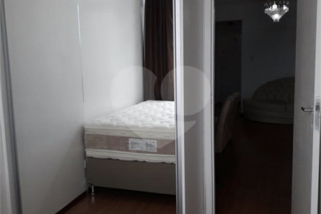 Apartamento à venda com 2 quartos em Santa Cecília, São Paulo, SP