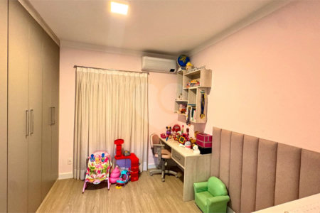 Casa à venda com 3 suítes no condomínio Villa Grimaldi, Sorocaba - SP