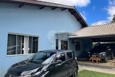 Casa à venda com 3 quartos, sendo 1 suíte, em Jardim Guaçu, São Roque, SP