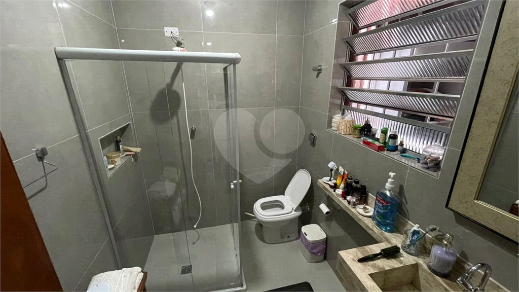 Sobrado à venda com 3 quartos em Jardim Laila, Embu das Artes, SP