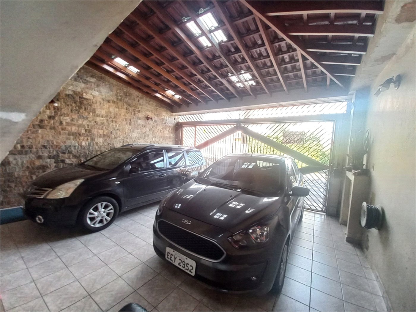 Sobrado à venda com 3 quartos em Vila Paiva, São Paulo, SP
