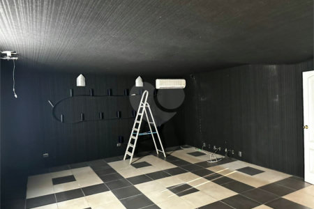 Casa à venda com 4 suítes em Vila Petrópolis, Atibaia, SP