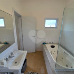 Casa à venda com 3 quartos, sendo 1 suíte,  no condomínio Golden Ville, Itapetininga - SP