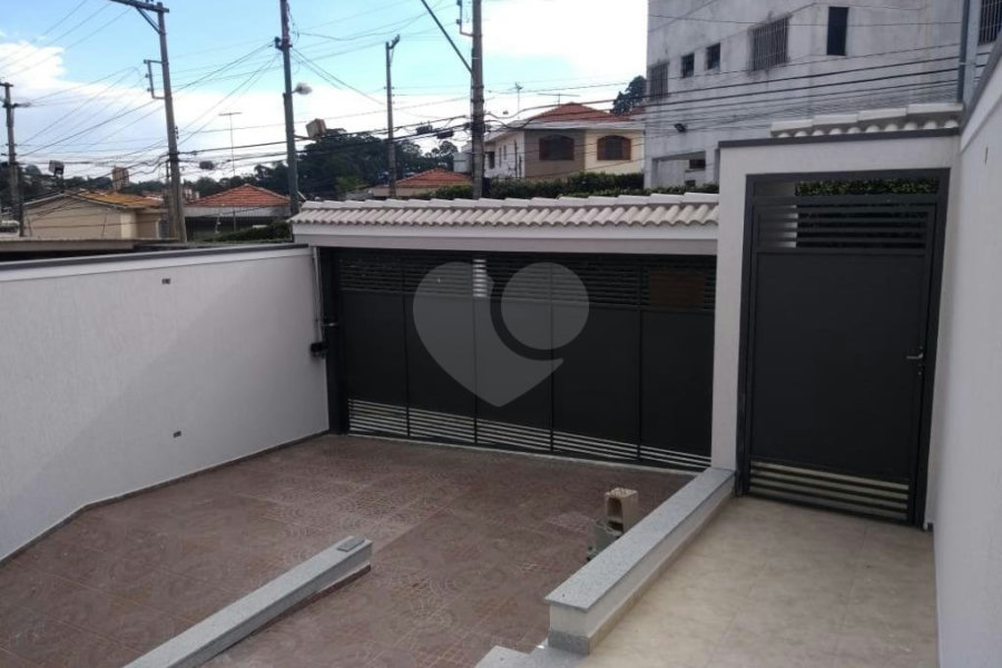 Casa à venda com 2 suítes no condomínio Residencial Pitangueiras, São Paulo - SP