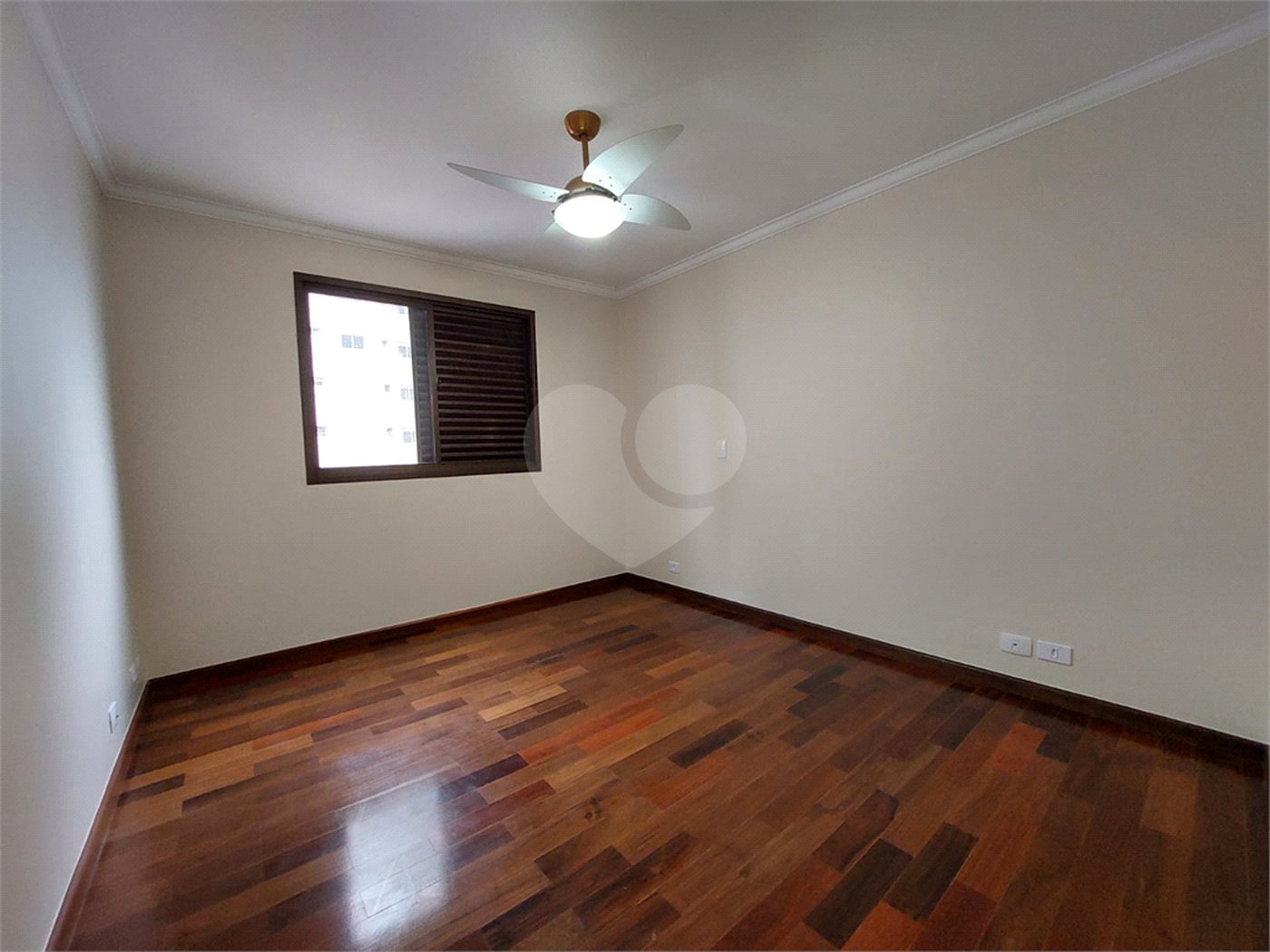 Apartamento à venda com 3 quartos, sendo 1 suíte, em Sumaré, São Paulo, SP