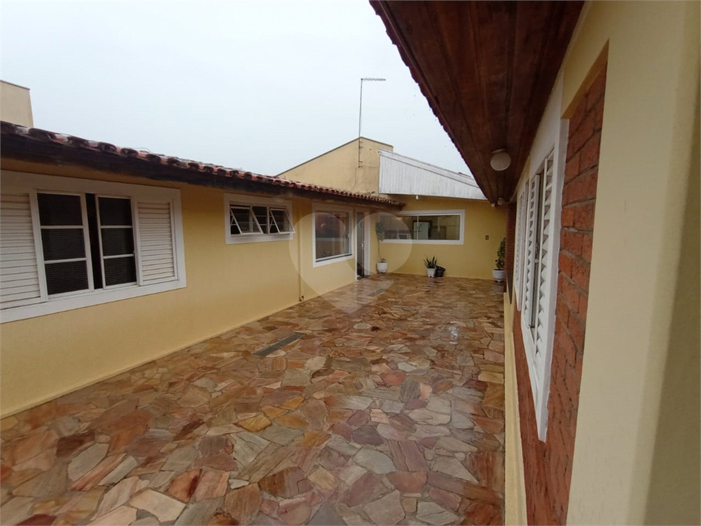 Casa à venda com 4 quartos, sendo 3 suítes,  no Centro, Itapetininga, SP